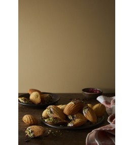 Madeleine | Madeleine 338 - Detail.jpg