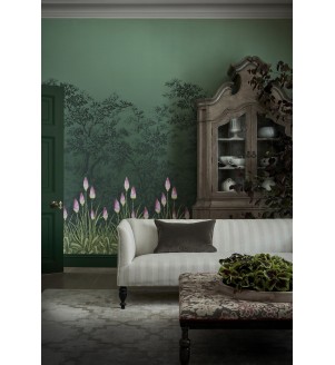 Dark Brunswick Green | Upper Brook St. – Night Garden. Dark Brunswick Green 88.jpg