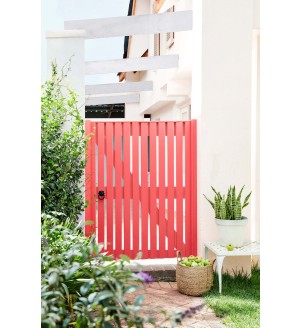Joanna, Orange Aurora, Hollyhock | Orange Aurora 21 Hollyhock 25 Joanna 130.jpg
